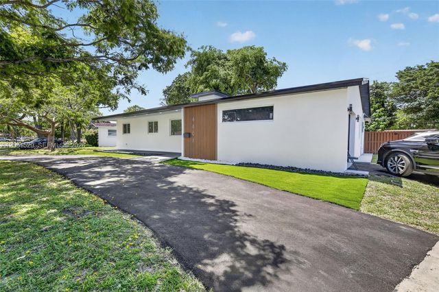 4801 Tyler Street, Hollywood, FL 33021