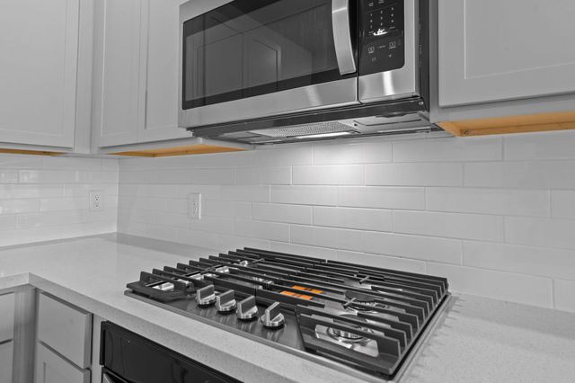 235 Bay Laurel Court, Alvin, TX 77511