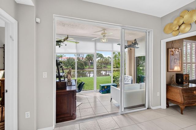 12418 Crystal Pointe Drive 102, Boynton Beach, FL 33437