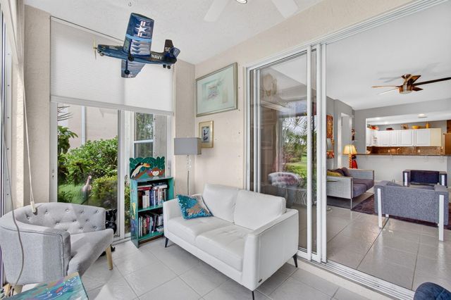 12418 Crystal Pointe Drive 102, Boynton Beach, FL 33437