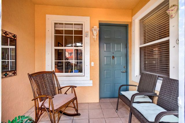 12418 Crystal Pointe Drive 102, Boynton Beach, FL 33437