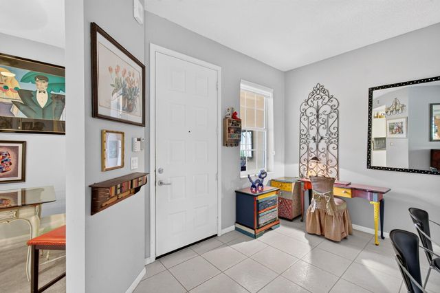12418 Crystal Pointe Drive 102, Boynton Beach, FL 33437
