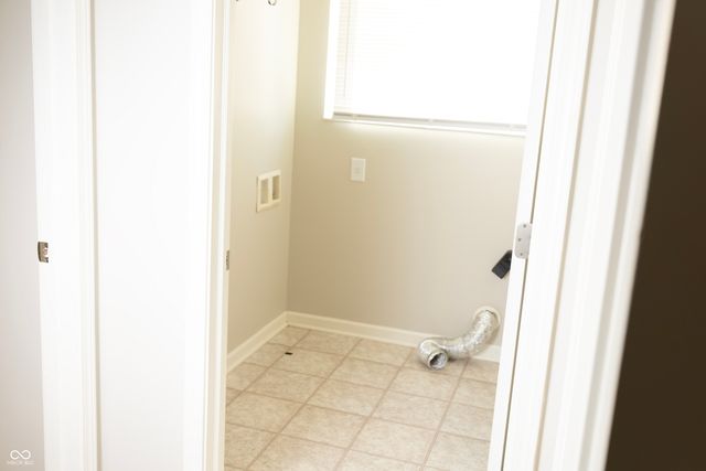 2122 Cedarmill Drive, Franklin, IN 46131