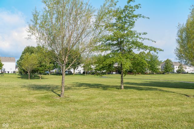 2122 Cedarmill Drive, Franklin, IN 46131