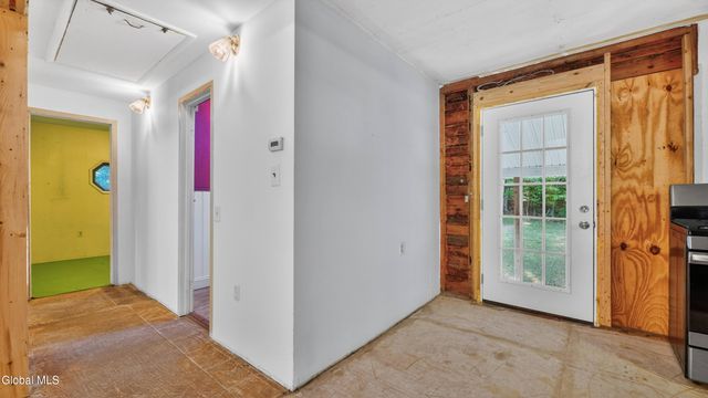 1166 County Road 110, Broadalbin, NY 12025