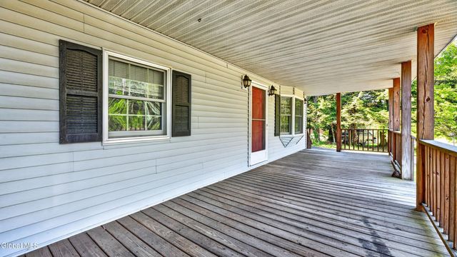 1166 County Road 110, Broadalbin, NY 12025