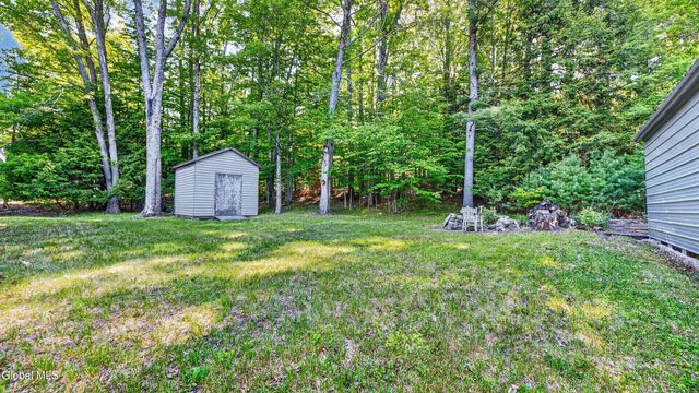 1166 County Road 110, Broadalbin, NY 12025