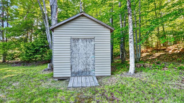 1166 County Road 110, Broadalbin, NY 12025