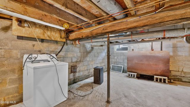 1166 County Road 110, Broadalbin, NY 12025