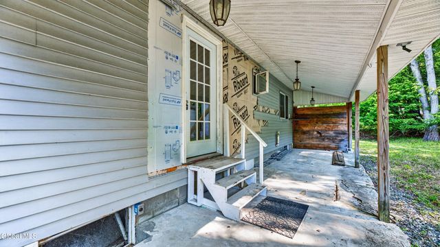1166 County Road 110, Broadalbin, NY 12025