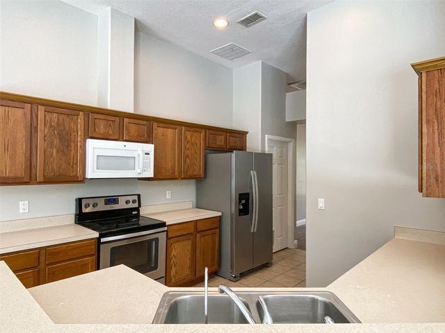 3018 LAKEWOOD POINTE DRIVE, Orlando, FL 32817