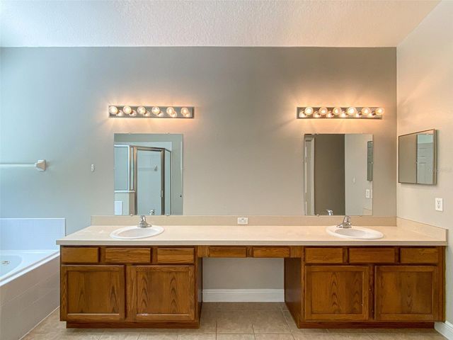 3018 LAKEWOOD POINTE DRIVE, Orlando, FL 32817