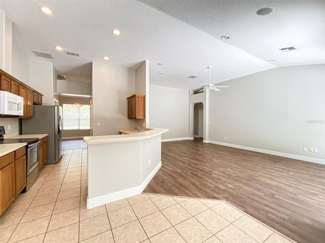 3018 LAKEWOOD POINTE DRIVE, Orlando, FL 32817