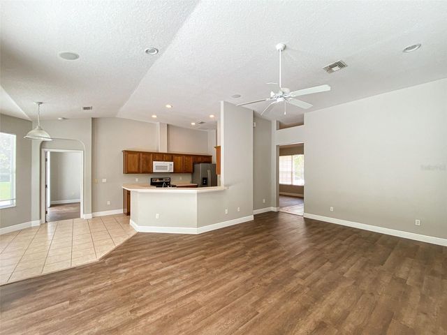 3018 LAKEWOOD POINTE DRIVE, Orlando, FL 32817