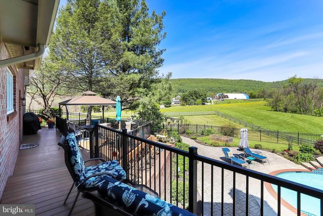 19726 FROG EYE RD, Knoxville, MD 21758