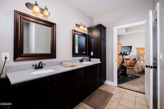 2899 Alden Glenn Court, Sevierville, TN 37876
