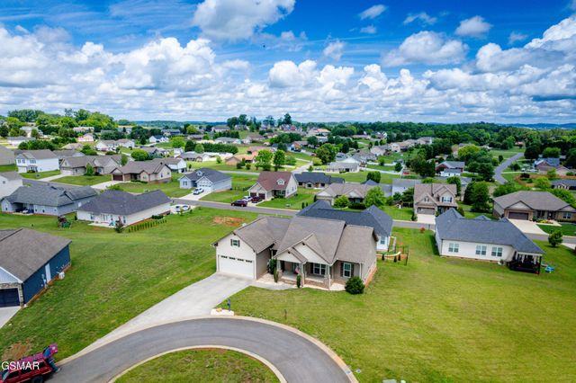 2899 Alden Glenn Court, Sevierville, TN 37876