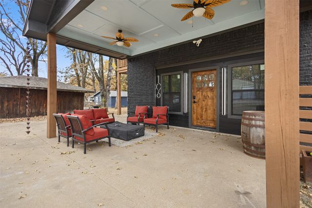 106 White Oak Drive, Mabank, TX 75156