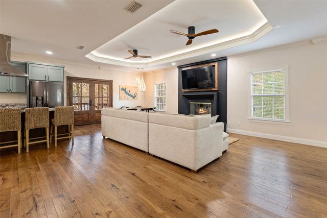 106 White Oak Drive, Mabank, TX 75156