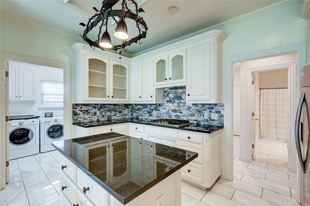 2804 Vermont Court, Arlington, TX 76001
