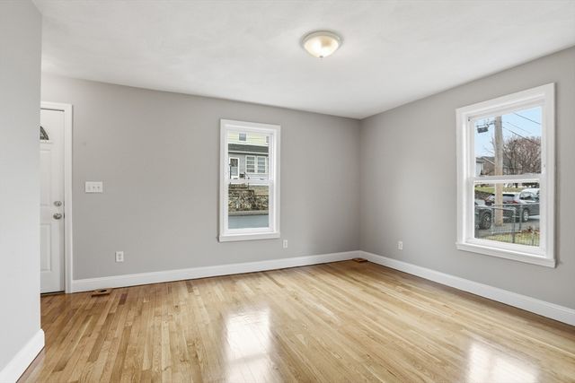 18-20 Buck Street 1, Woburn, MA 01801