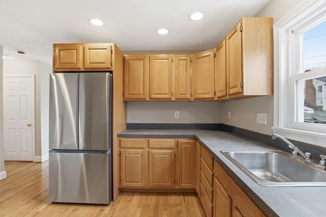 18-20 Buck Street 1, Woburn, MA 01801