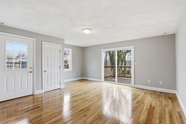 18-20 Buck Street 1, Woburn, MA 01801