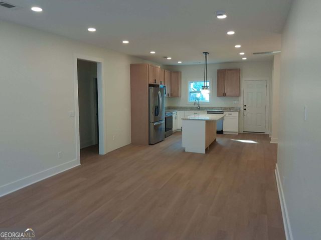 24 Sims Street, Barnesville, GA 30204