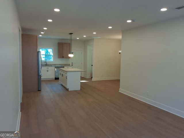 24 Sims Street, Barnesville, GA 30204