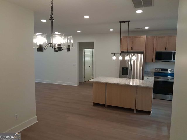 24 Sims Street, Barnesville, GA 30204