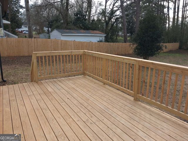 24 Sims Street, Barnesville, GA 30204