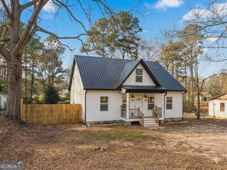 24 Sims Street, Barnesville, GA 30204