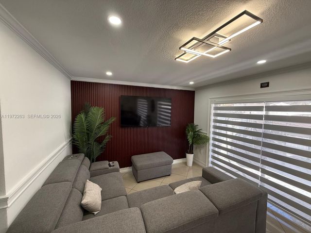 15445 SW 57th Street, Miami, FL 33193