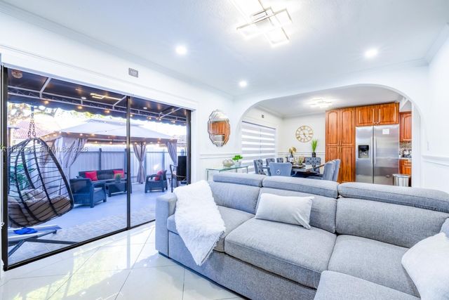 15445 SW 57th Street, Miami, FL 33193