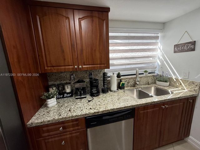 15445 SW 57th Street, Miami, FL 33193