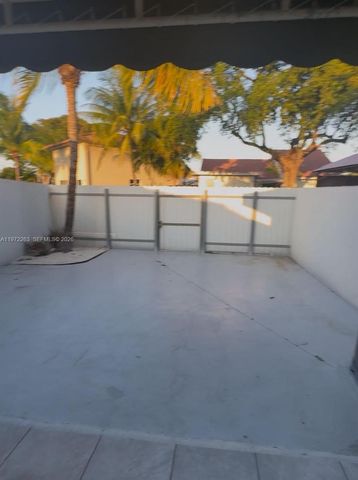 15445 SW 57th Street, Miami, FL 33193