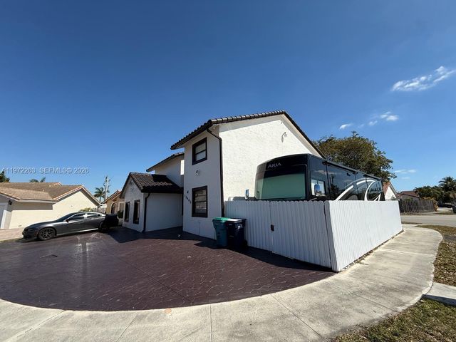 15445 SW 57th Street, Miami, FL 33193