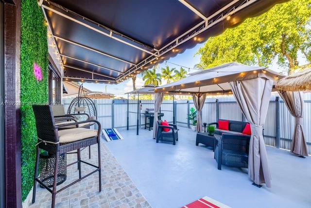 15445 SW 57th Street, Miami, FL 33193