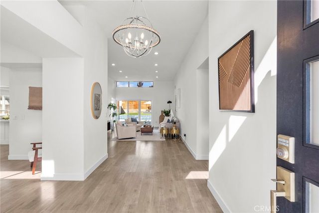 9549 Gladbeck, Northridge, CA 91324