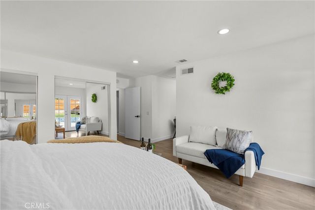 9549 Gladbeck, Northridge, CA 91324