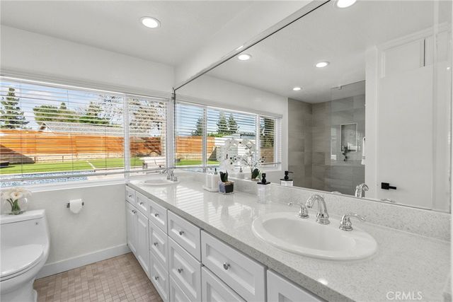 9549 Gladbeck, Northridge, CA 91324