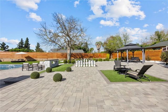 9549 Gladbeck, Northridge, CA 91324