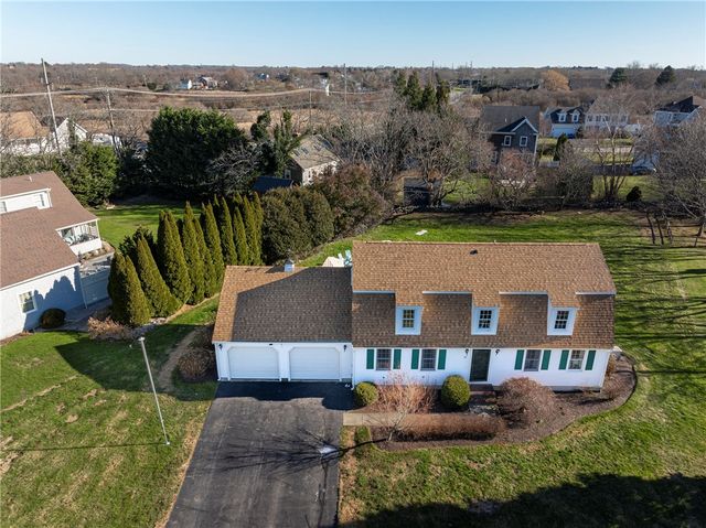 20 Samson Lane, Middletown, RI 02842