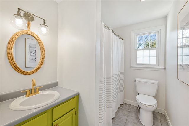 20 Samson Lane, Middletown, RI 02842