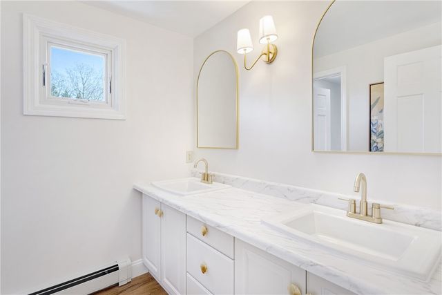 20 Samson Lane, Middletown, RI 02842