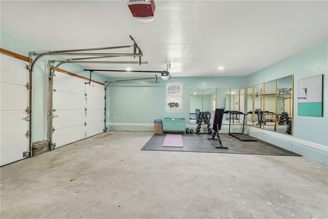 20 Samson Lane, Middletown, RI 02842