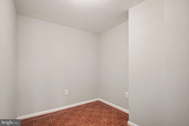 9335 COUGAR CT, Manassas Park, VA 20111