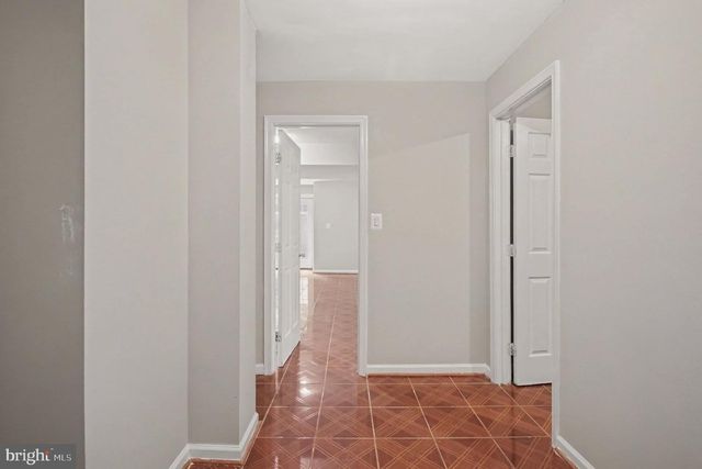 9335 COUGAR CT, Manassas Park, VA 20111