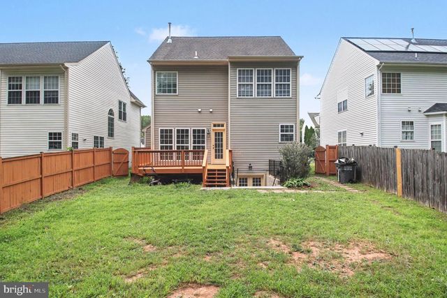 9335 COUGAR CT, Manassas Park, VA 20111