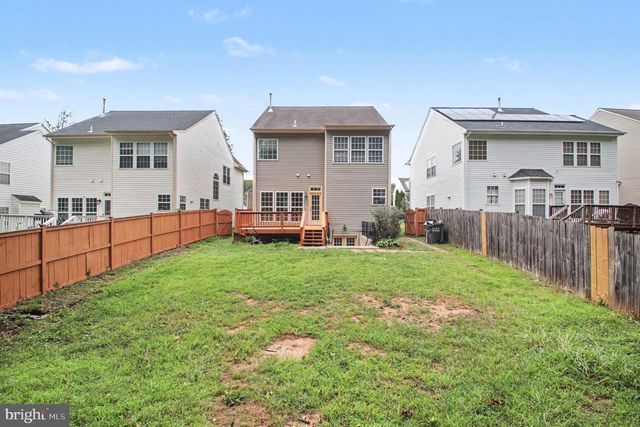 9335 COUGAR CT, Manassas Park, VA 20111